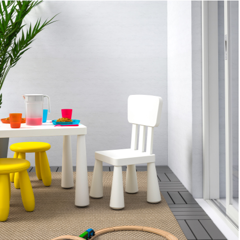mammut table and chairs